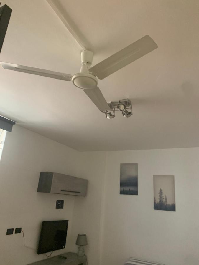 New Luxury Apartment, Milan City Center Ngoại thất bức ảnh